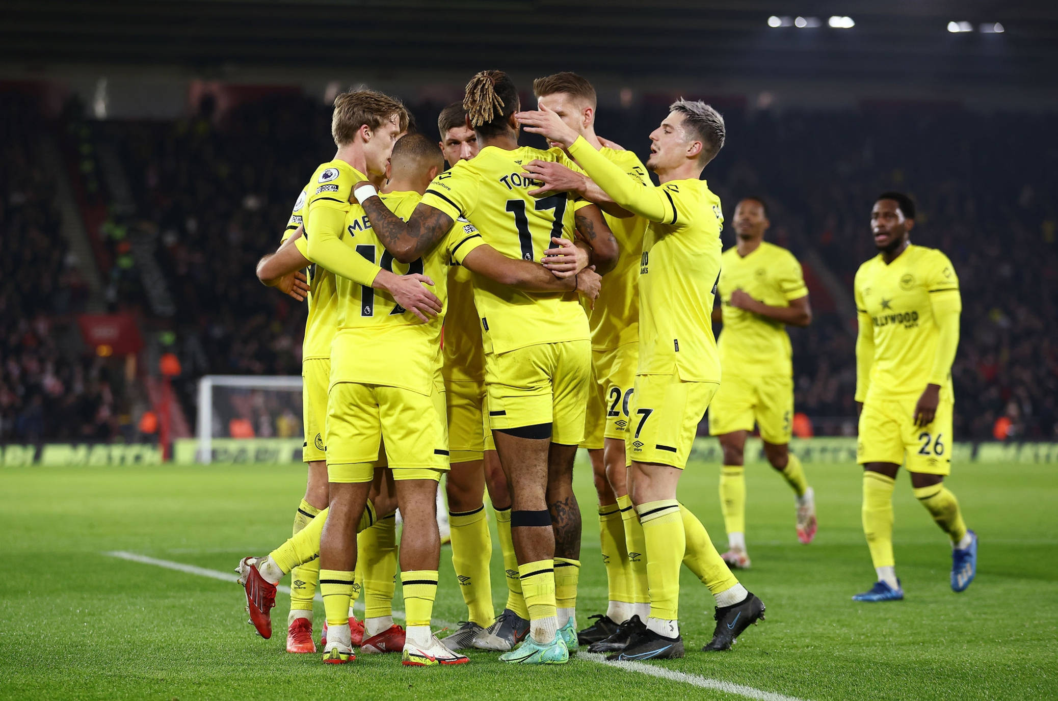 年轻球队不 年轻球队不